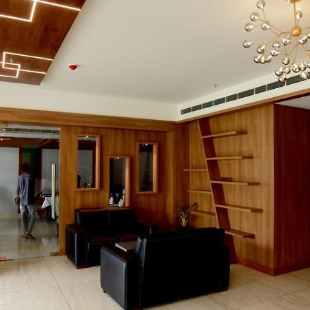 Hotel Emerald Palace Kottiyam Esterno foto